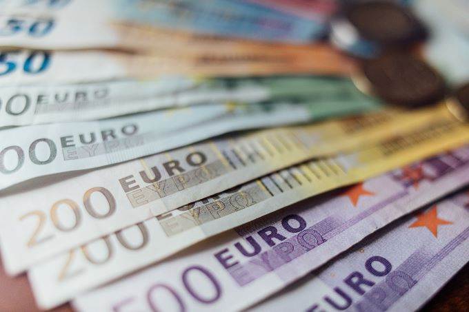 El Euro alcanza su máximo nivel en casi dos meses El Euro alcanza su máximo nivel en casi dos meses