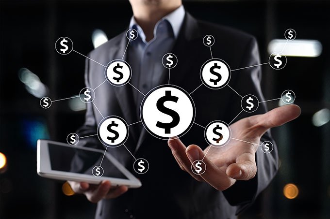 Dólar alimentado por las esperanzas de contención de virus