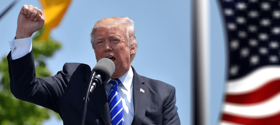 Powell y Trump se atribuyen merito a la Economia de EE.UU